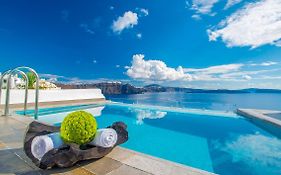 Santorini Secret Suites And Spa